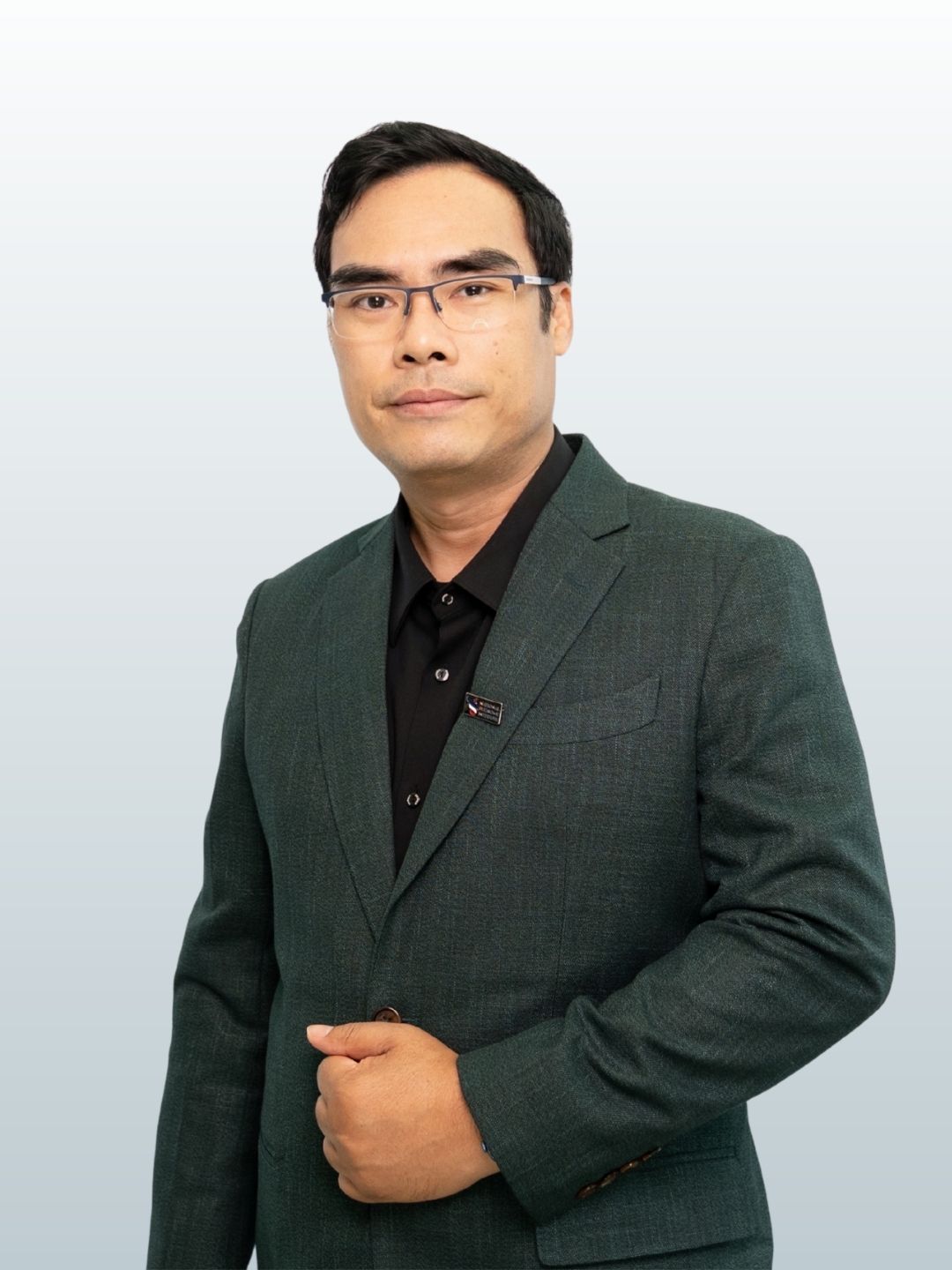 SATHIT MALAWONG - Research Associate